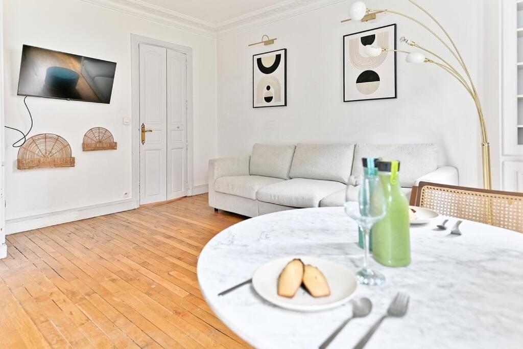 Appartement Haussmannien Lumineux Et Central- II باريس المظهر الخارجي الصورة