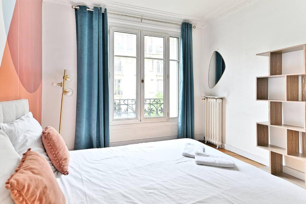 Appartement Haussmannien Lumineux Et Central- II باريس المظهر الخارجي الصورة